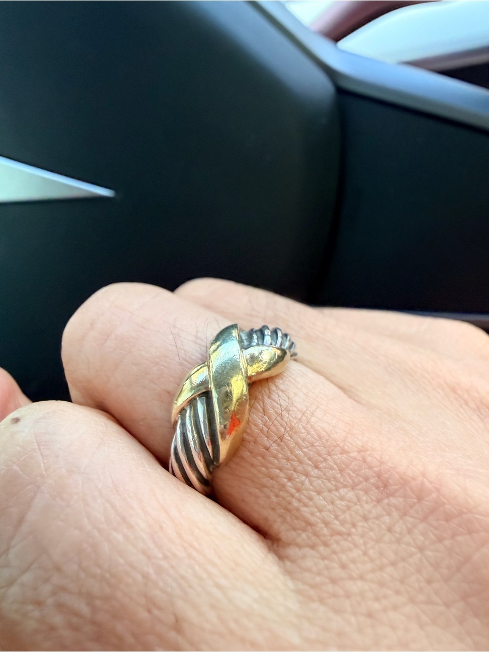 100% Authentic Rare David Yurman Two-Tone Twisted Cable Ring in Silver and Gold - Picture 2 of 16